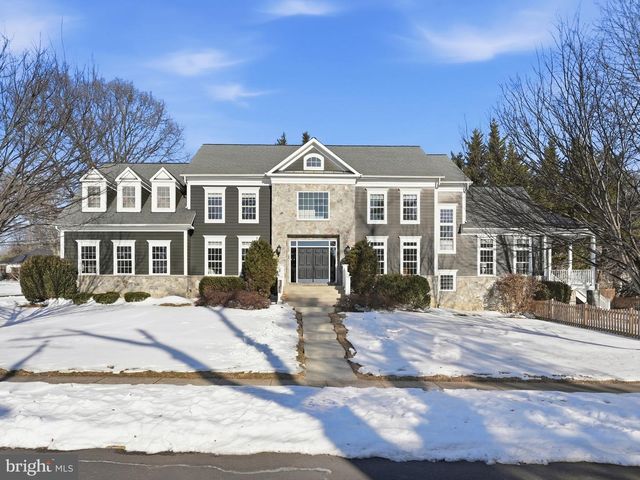 2905 HIBBARD ST, Oakton, VA 22124