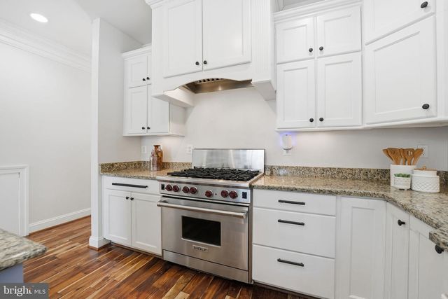 2905 HIBBARD ST, Oakton, VA 22124