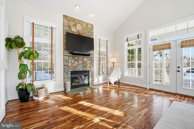 2905 HIBBARD ST, Oakton, VA 22124