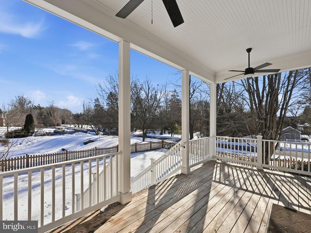 2905 HIBBARD ST, Oakton, VA 22124