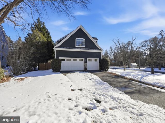 2905 HIBBARD ST, Oakton, VA 22124