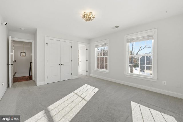 2905 HIBBARD ST, Oakton, VA 22124