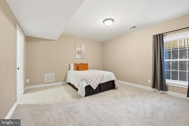 2905 HIBBARD ST, Oakton, VA 22124