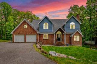 60 Wildcat Road, Burlington, CT 06013