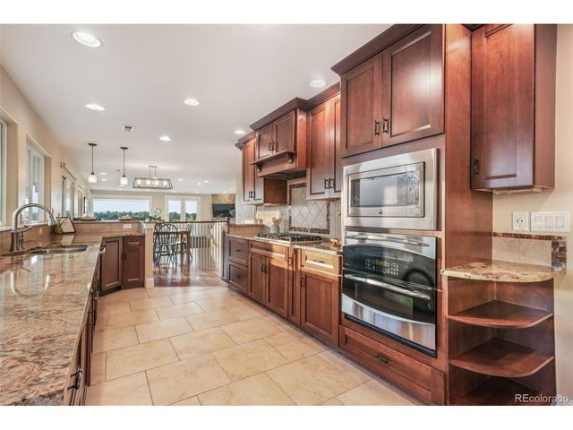 3121 Mountain Shadows Dr, Wheat Ridge, CO 80215