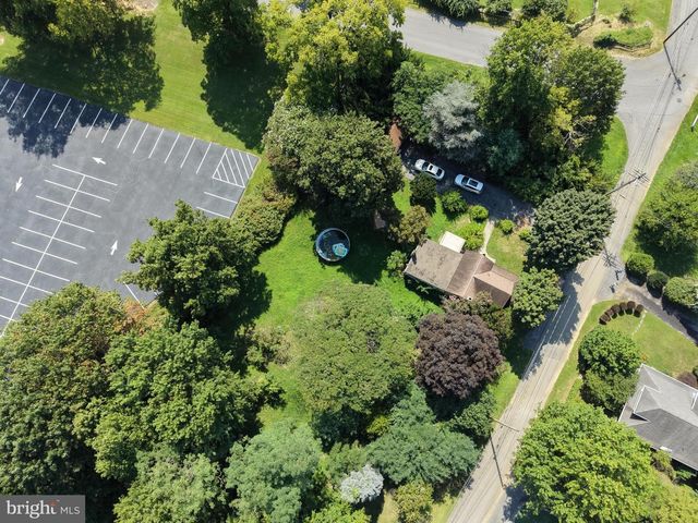 11319 MARBERN RD, Hagerstown, MD 21740