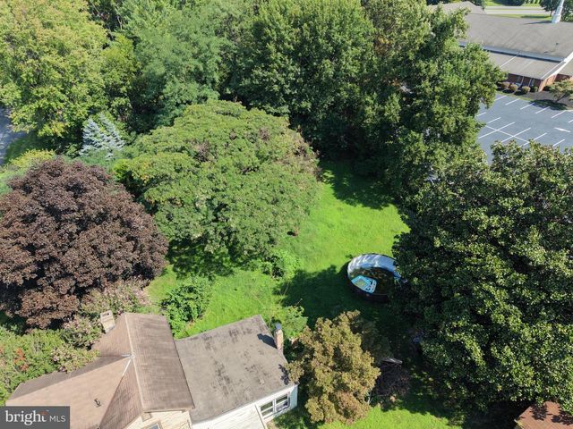 11319 MARBERN RD, Hagerstown, MD 21740