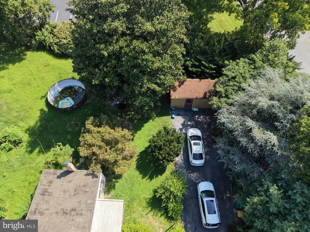 11319 MARBERN RD, Hagerstown, MD 21740