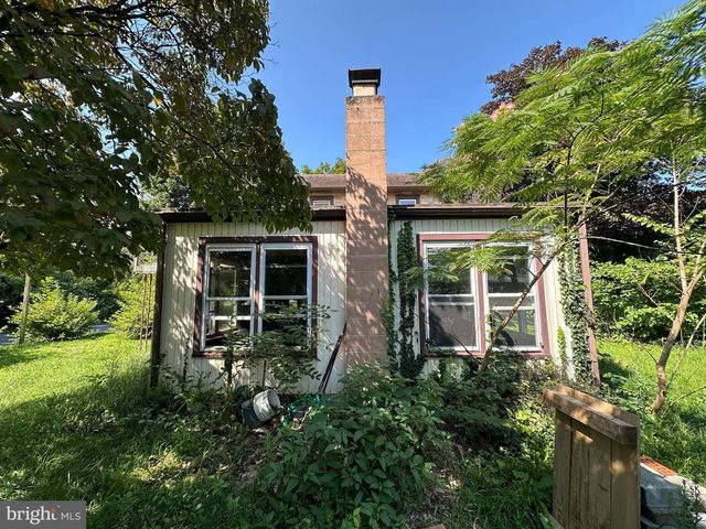 11319 MARBERN RD, Hagerstown, MD 21740