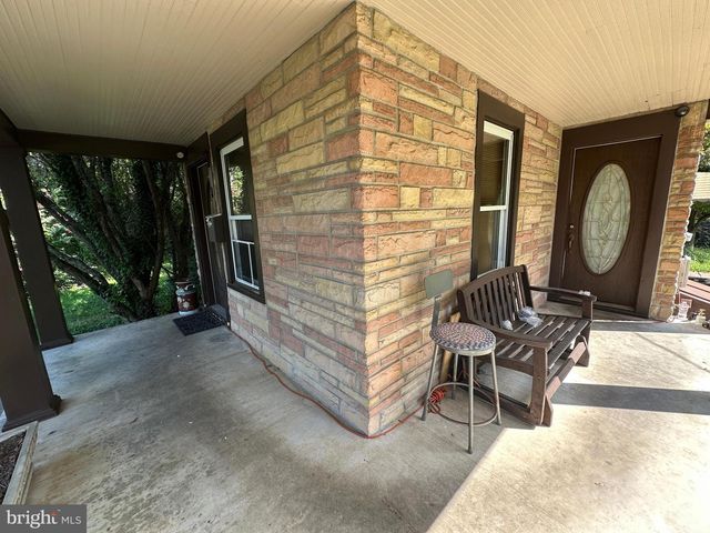 11319 MARBERN RD, Hagerstown, MD 21740