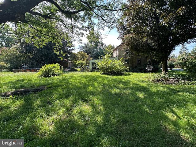 11319 MARBERN RD, Hagerstown, MD 21740