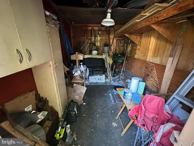 11319 MARBERN RD, Hagerstown, MD 21740