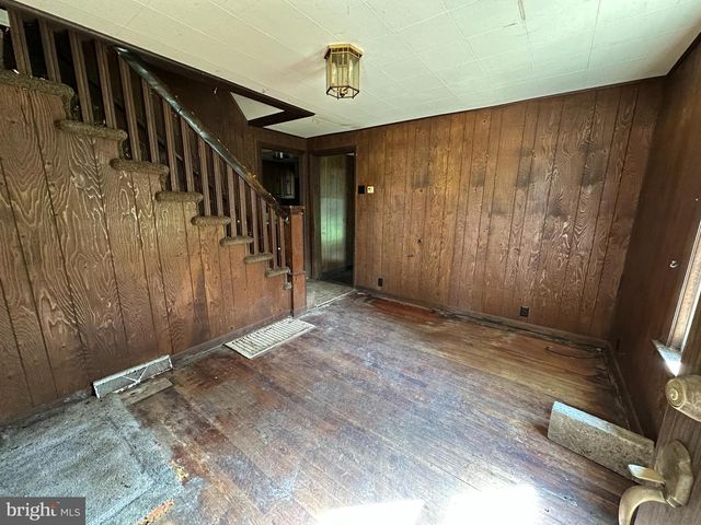 11319 MARBERN RD, Hagerstown, MD 21740