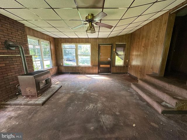 11319 MARBERN RD, Hagerstown, MD 21740