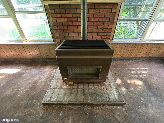 11319 MARBERN RD, Hagerstown, MD 21740