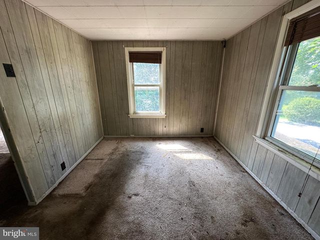 11319 MARBERN RD, Hagerstown, MD 21740