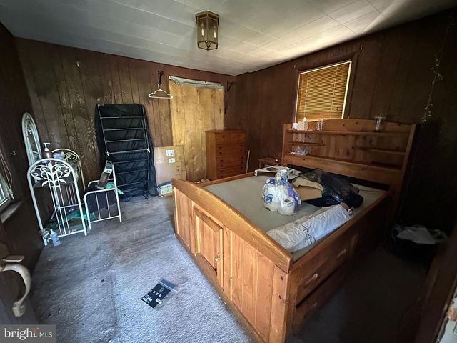 11319 MARBERN RD, Hagerstown, MD 21740