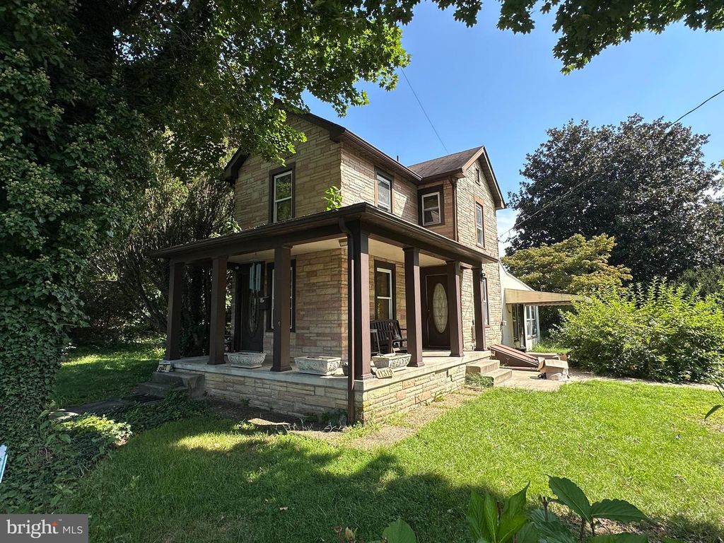 11319 MARBERN RD, Hagerstown, MD 21740