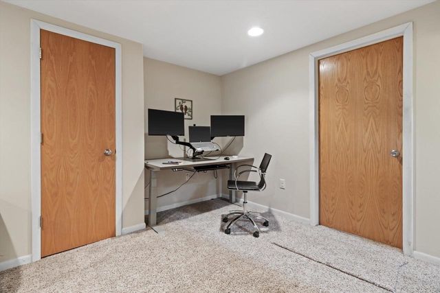 718 Nancy Lane, Madison, WI 53704