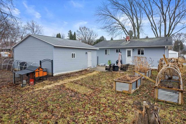 718 Nancy Lane, Madison, WI 53704