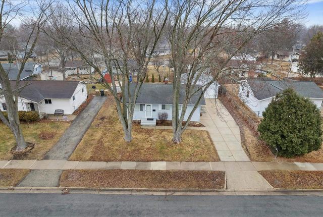 718 Nancy Lane, Madison, WI 53704