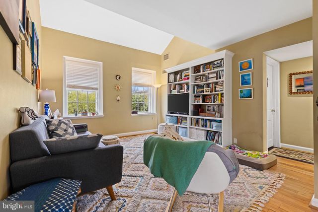 3832 PORTER ST NW #F390, Washington, DC 20016