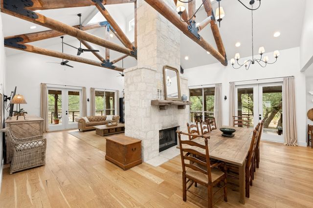 188 Broken Lance DR, Dripping Springs, TX 78620