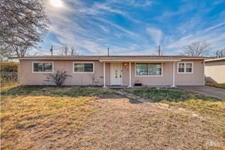 2215 Greenwood Street, San Angelo, TX 76901