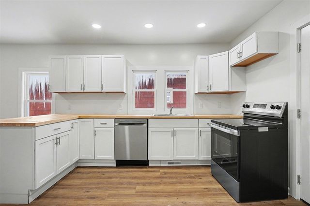 452 Leonard Avenue, Muskegon, MI 49442