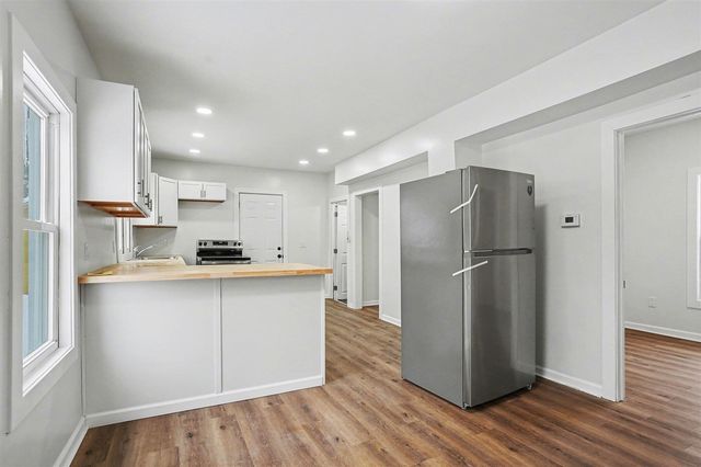 452 Leonard Avenue, Muskegon, MI 49442