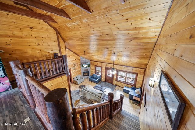 224 Amet Way, Cosby, TN 37722