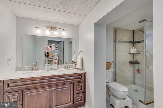 24 VIRGINIA TRL, Medford, NJ 08055