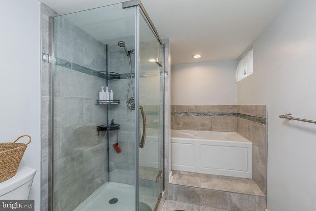 24 VIRGINIA TRL, Medford, NJ 08055