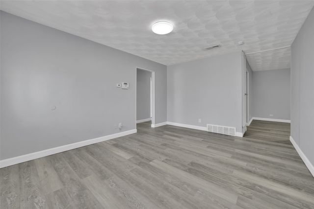 301 S Forest Crest Drive, Garland, TX 75042