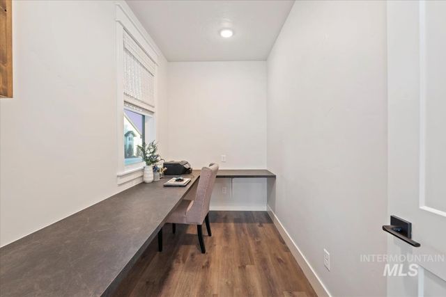 8416 W Meltwater Ln, Eagle, ID 83616