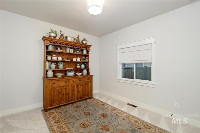 8416 W Meltwater Ln, Eagle, ID 83616