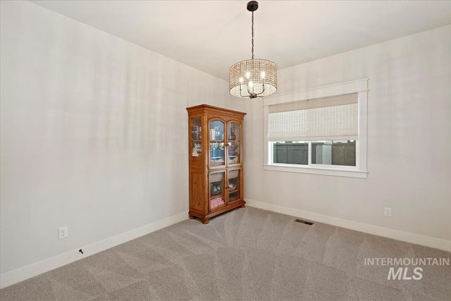 8416 W Meltwater Ln, Eagle, ID 83616