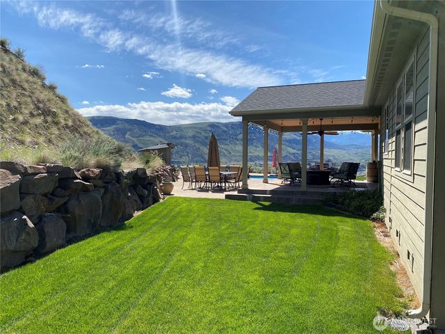 6696 Batterman Road, Rock Island, WA 98850