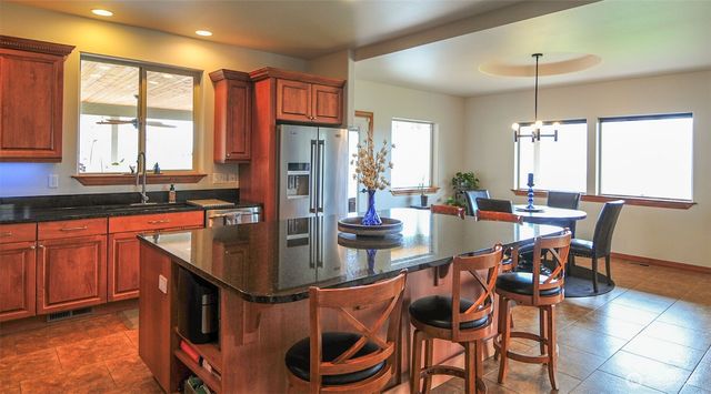 6696 Batterman Road, Rock Island, WA 98850