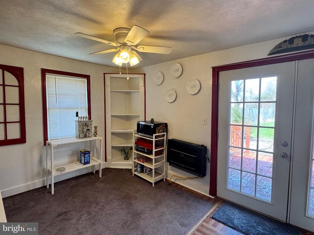 104 WOLCOTT ST, Harrington, DE 19952