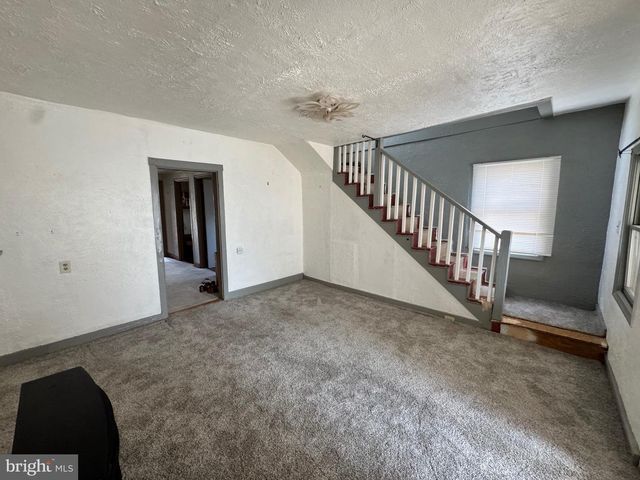 104 WOLCOTT ST, Harrington, DE 19952