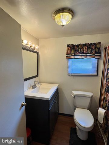 104 WOLCOTT ST, Harrington, DE 19952