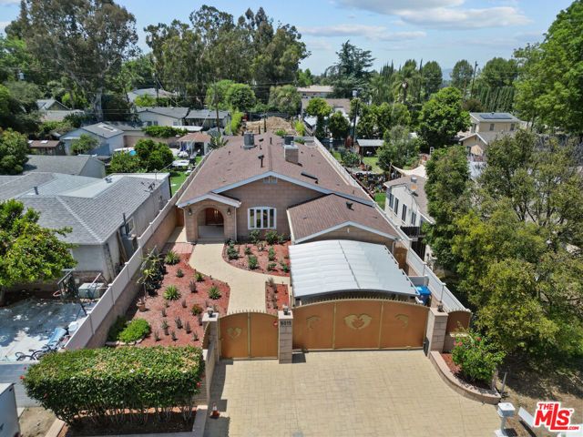6015 Topeka Drive, Tarzana (los Angeles), CA 91356