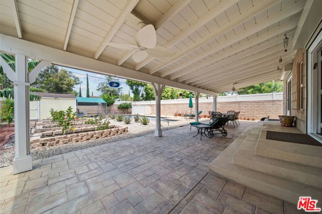 6015 Topeka Drive, Tarzana (los Angeles), CA 91356