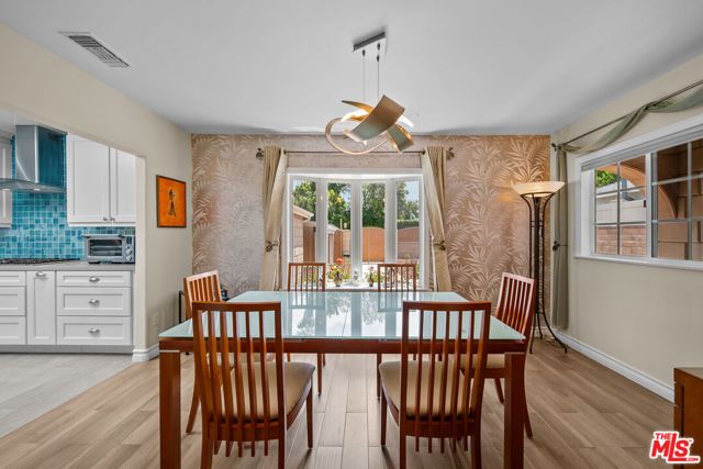 6015 Topeka Drive, Tarzana (los Angeles), CA 91356