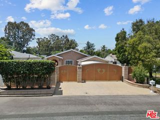 6015 Topeka Drive, Tarzana (los Angeles), CA 91356