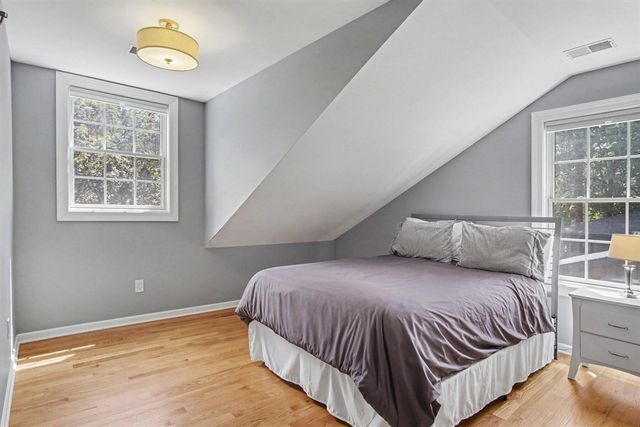2621 Elmwood Drive, Grand Rapids, MI 49506