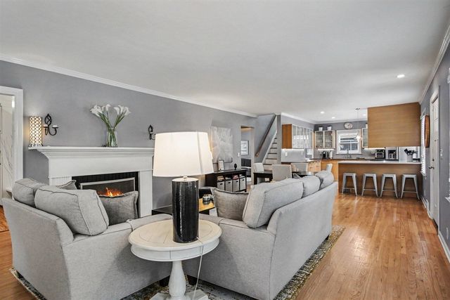 2621 Elmwood Drive, Grand Rapids, MI 49506