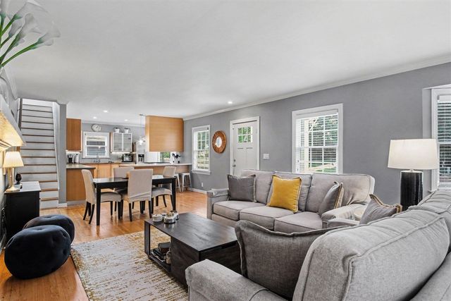 2621 Elmwood Drive, Grand Rapids, MI 49506