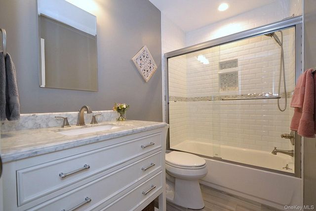 137 Iceland Drive, South Huntington, NY 11746